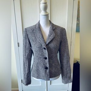 ✨✨Neiman Marcus Exclusive Tweed Blazer Jacket ✨✨